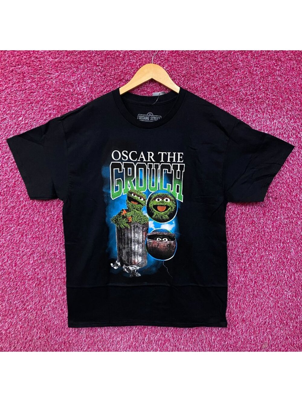 Sesame Street Oscar The Grouch Retro Graphic T-Shirt Large